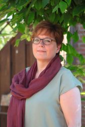 Krachtig ErZijn verzorging massage specialiste Claudia Ziegler